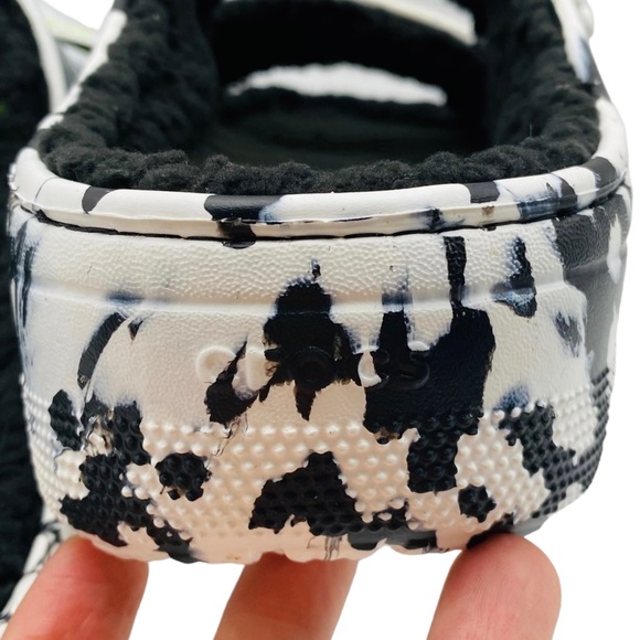 Crocs Sandals Classic Cozzzy Men's Black White Marble Tie Dye Slide Size 13 - Picture 6 of 13